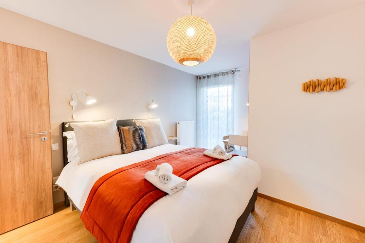 Le Reposoir - New 2 Bedroom Apartment With Terrace & Garage Annecy Zewnętrze zdjęcie